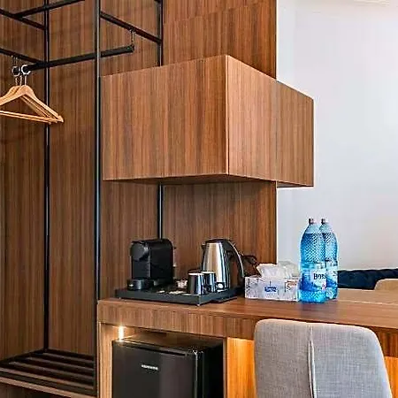 Highline Downtown Old Town Unirii Square 4*